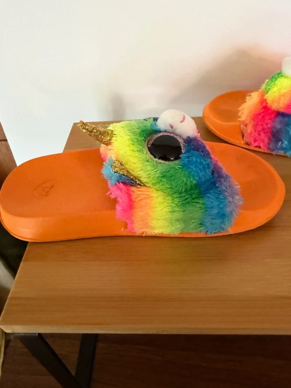 Ty Gemma Kids Toddler Girl Sz 11-13 Rainbow Unicorn Plush Slide Sandals Orange